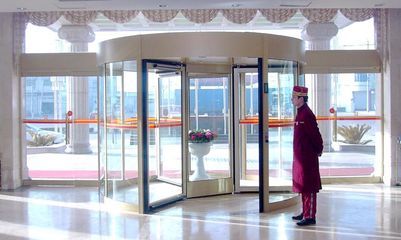 重慶市長茂裝飾材料 工業(yè)門產(chǎn)品的專業(yè)與創(chuàng)新